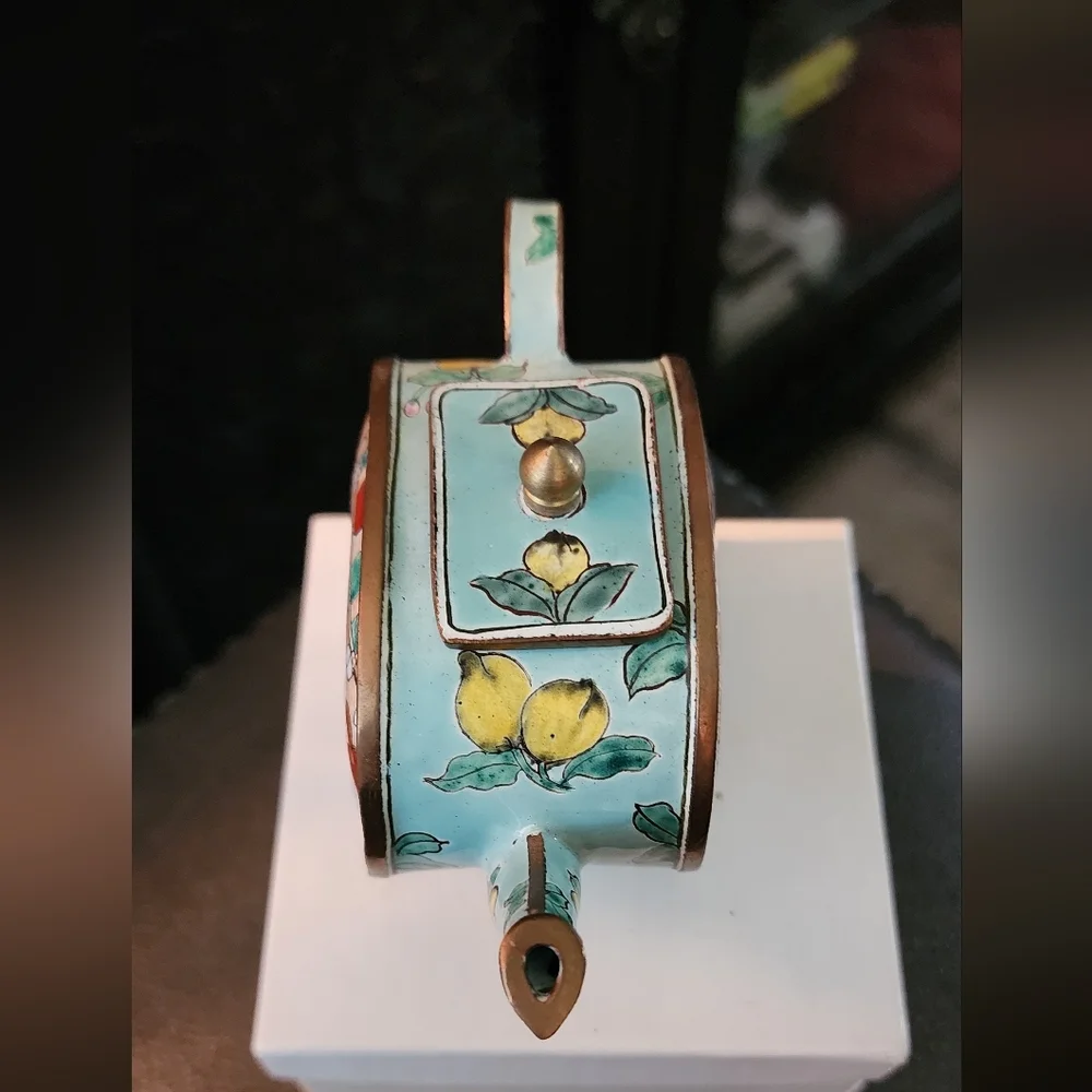 Kevin Chen Cloisonne Artistic Teapot with Cat Design - Picture 6 of 6
